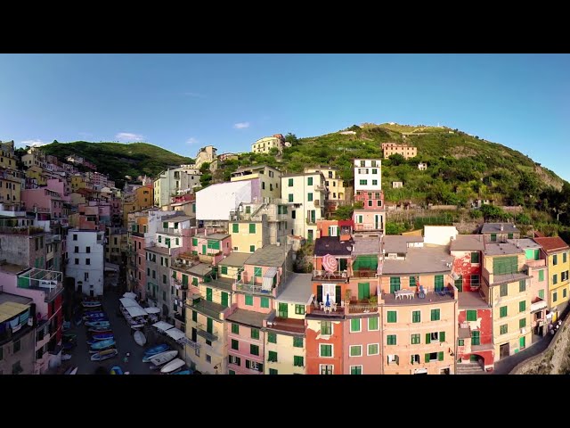 360 Cinque Terre Italy 4K aerial video图1
