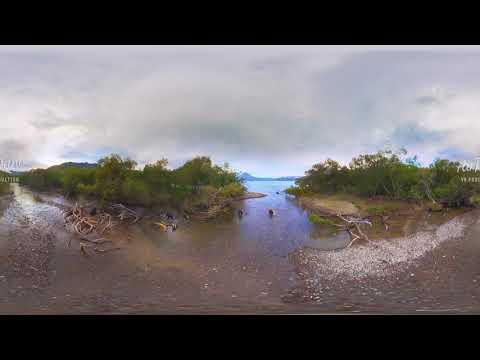 The Land of Bears Kamchatka Russia 5K aerial 360 video图1