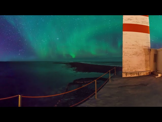 Northern lights in Iceland 360 video in 12K图3