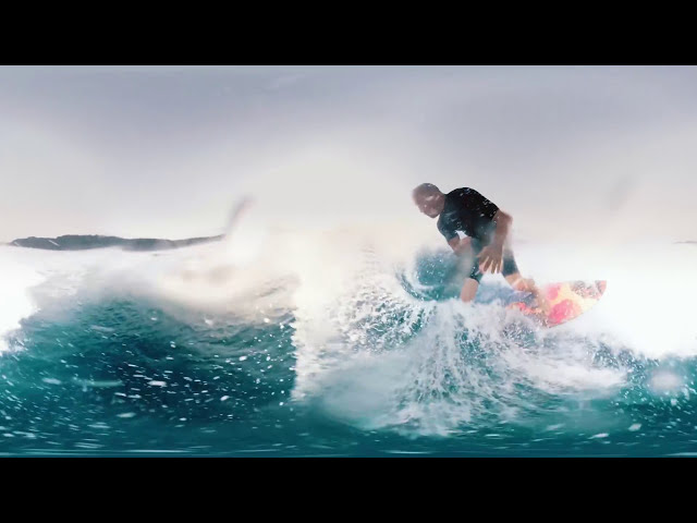 First Ever Kelly Slater Virtual Reality Surf Session